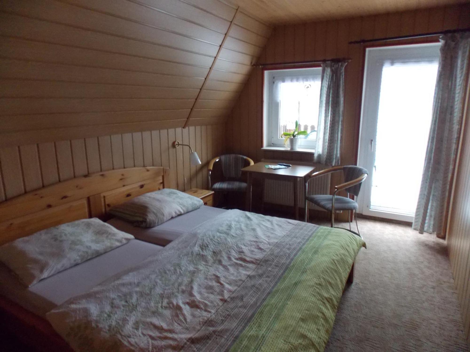 Pension Gaststaette Tannenhof Saupsdorf Екстер'єр фото